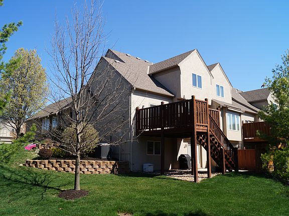 2nd image of 6407 W 144th St