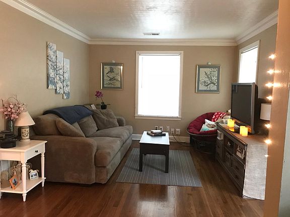 Living Room (View 1)
