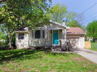1230 Randall Rd, Independence, MO 64055