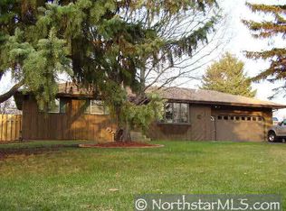 11916 Porter Dr N, Champlin, MN 55316