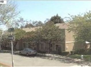 2 Park Ln, Richmond, CA 94803