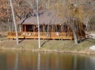 1194 N Rock Church Rd, Warrenton, MO 63383