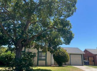 544 Seville Dr, Merced, CA 95341