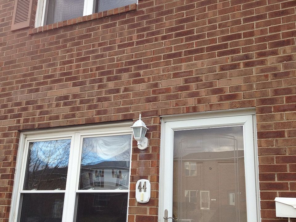 1st image of 3500 Warwick Dr APT 44