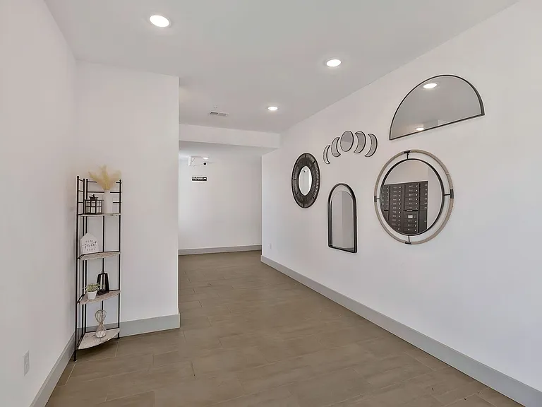 Liberty Lofts — Photo 32