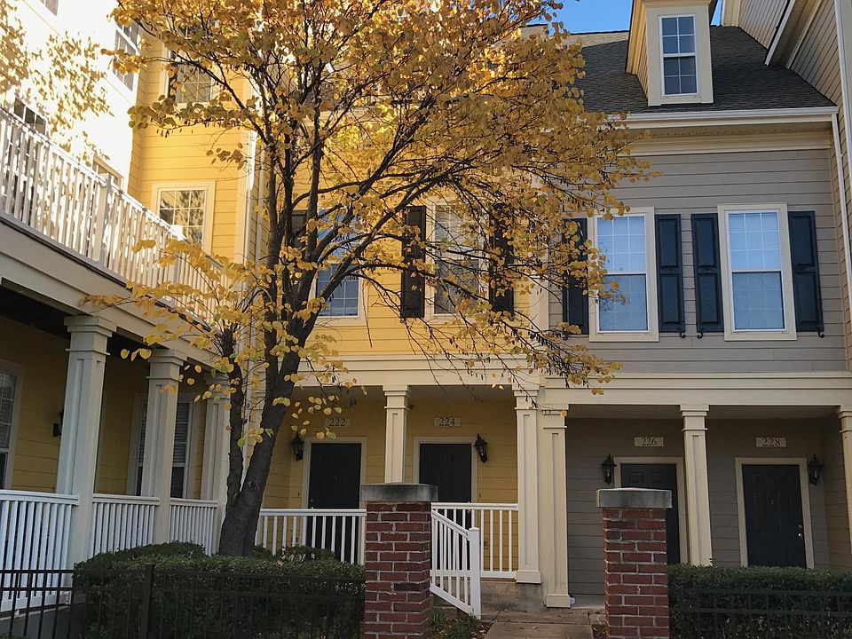1st image of 222 King Farm Blvd