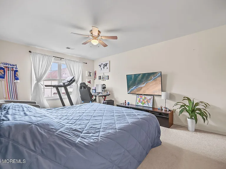 761 Banyan Ct — Photo 11