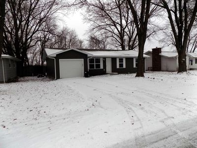 570 Tidball Ave, Centralia, MO, 65240