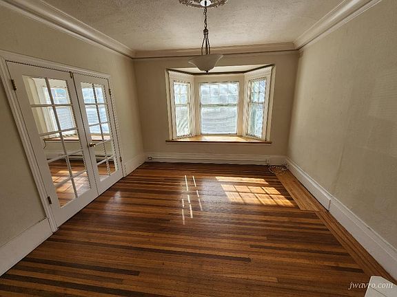 4th image of 1798 Grove St APT 1