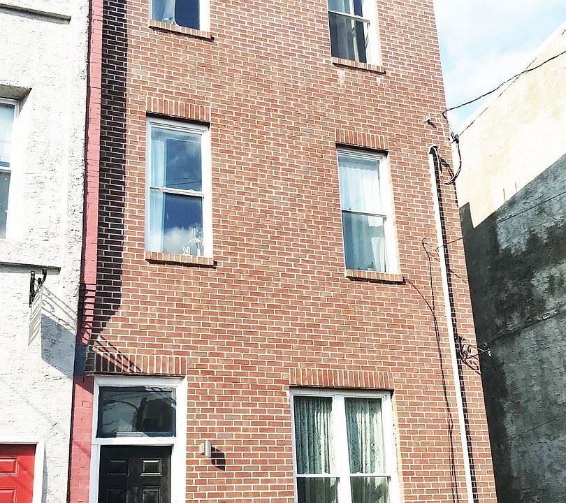 1st image of 2018 N 18th St #7018263