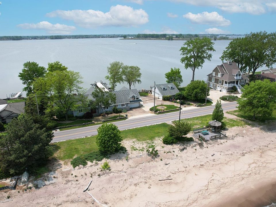 1137 Cedar Point Rd, Sandusky, OH 44870 Zillow