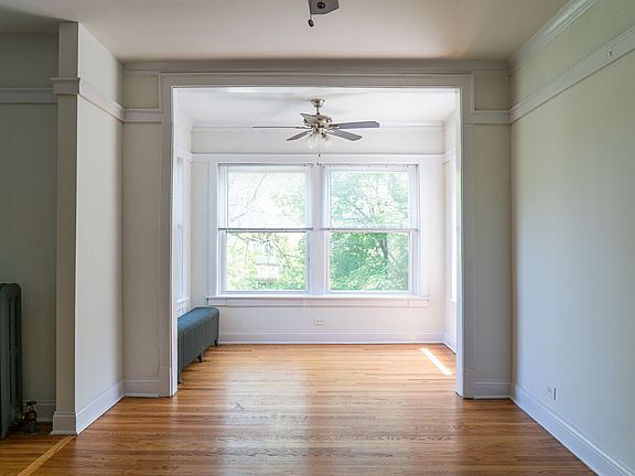 5th image of 3334 W Ainslie St #D2