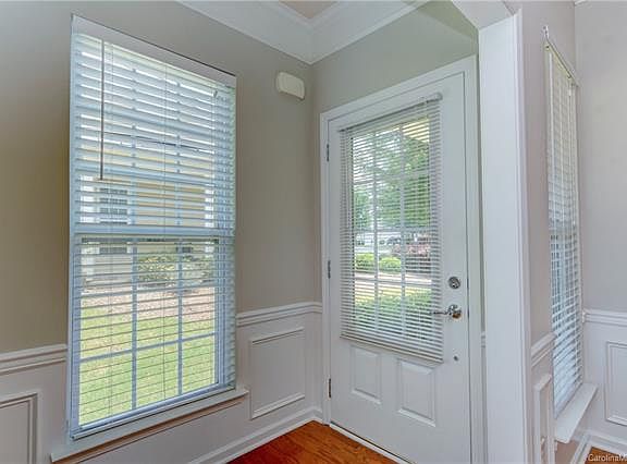 4th image of 6520 Carolina Commons Dr