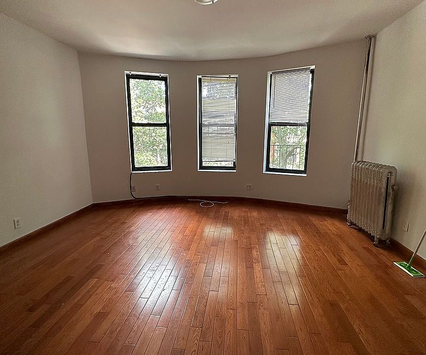 1st image of 566 7th St APT 11
