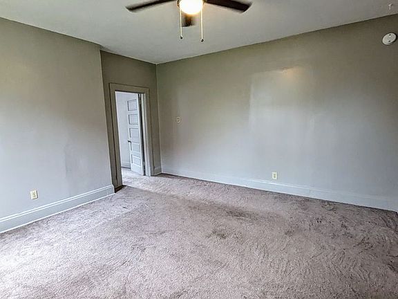 4th image of 2608 Tilbury Ave
