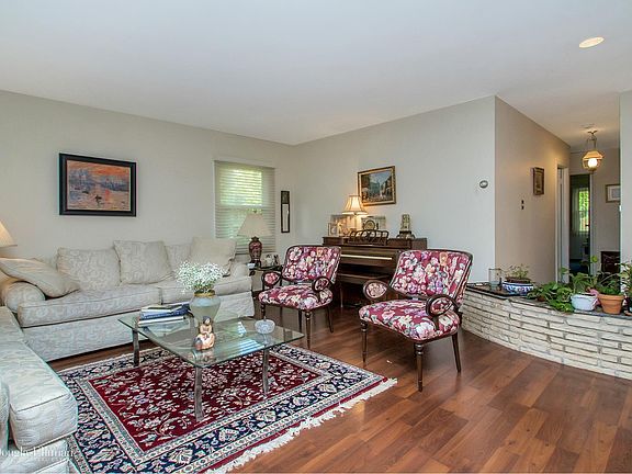 2nd image of 5 Palfrey St