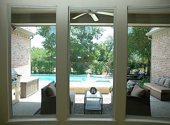 4th image of 307 Martel Ln