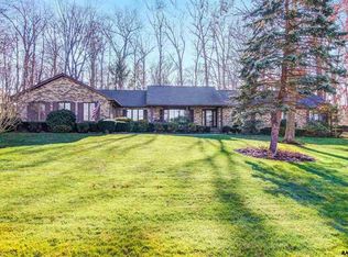 253 Oakwood Rd, New Freedom, PA 17349