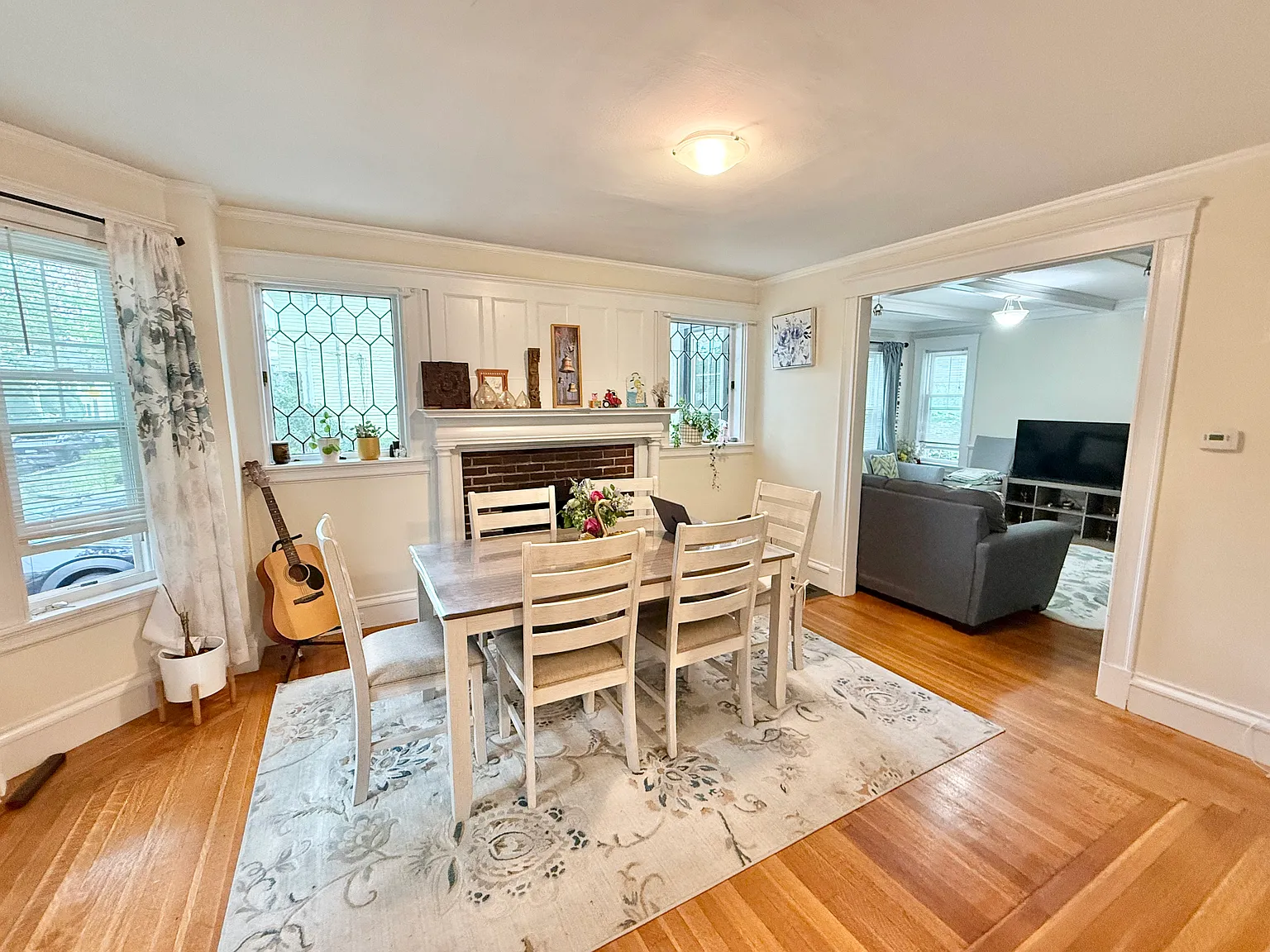 2 bed, 1000 sqft, $2,800 — Photo 3
