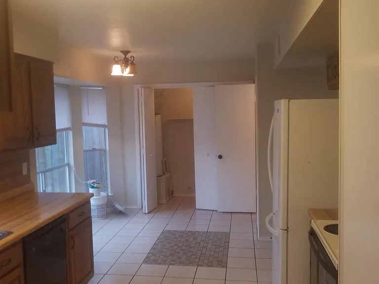 6407 Gray Rdg — Photo 6