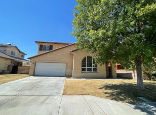 3832 W Avenue J10, Lancaster, CA 93536