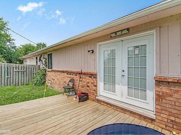 5th image of 21404 Erben St #21408