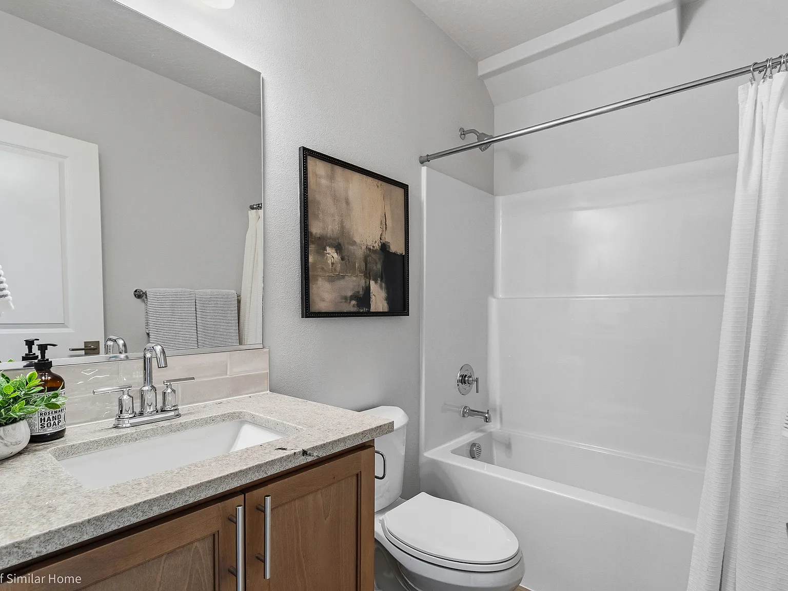 5 bed, 2211 sqft, $875 — Photo 3