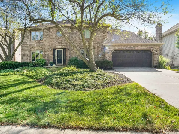 406 Sagebrush Rd, Naperville, IL 60565