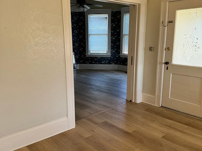 9151 Campbell Rd — Photo 17