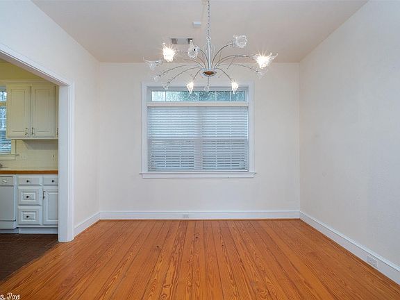 4th image of 7216 North St
