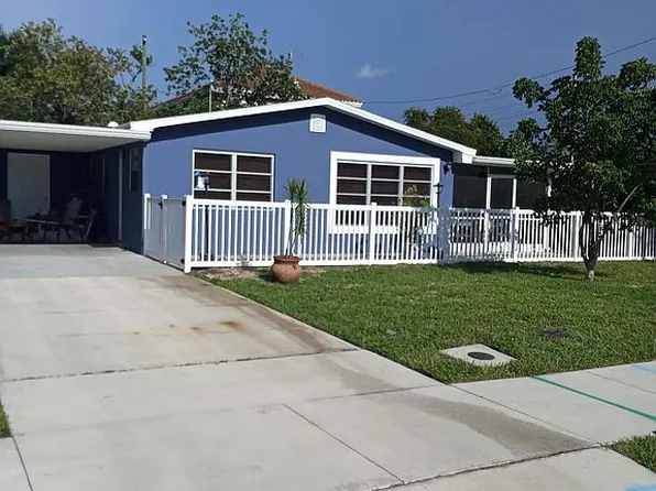 4481 Lagg Ave, Fort Myers, FL 33901