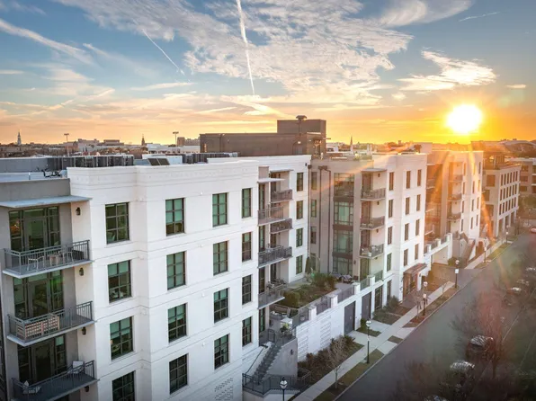 5 Gadsdenboro St #302, Charleston, SC 29401