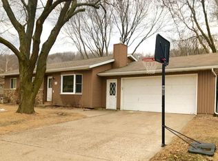 630 14th Ave N, Onalaska, WI 54650