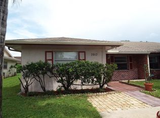 3917 Kenas St, West Palm Beach, FL 33403