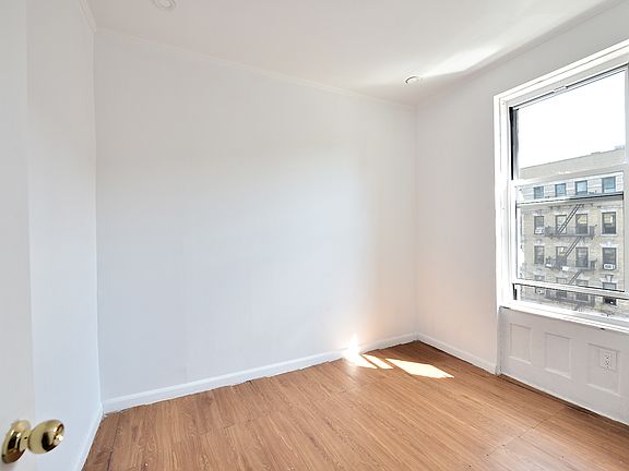 4th image of 517 W 135th St APT 54