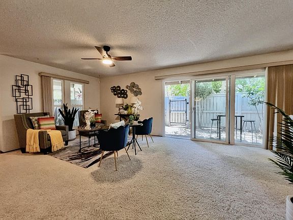 4th image of 712 Roundtree Ct
