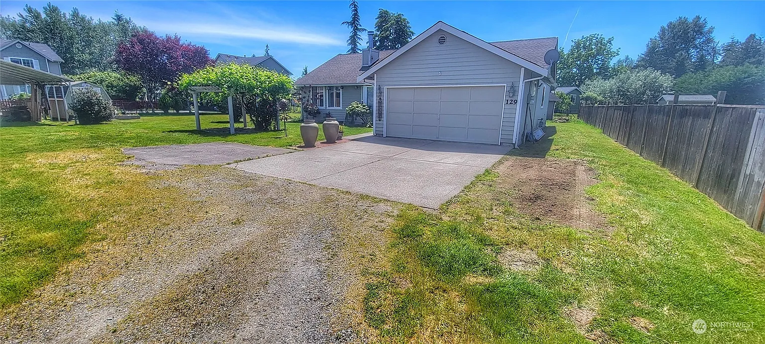 129 2nd Avenue SW photo 1