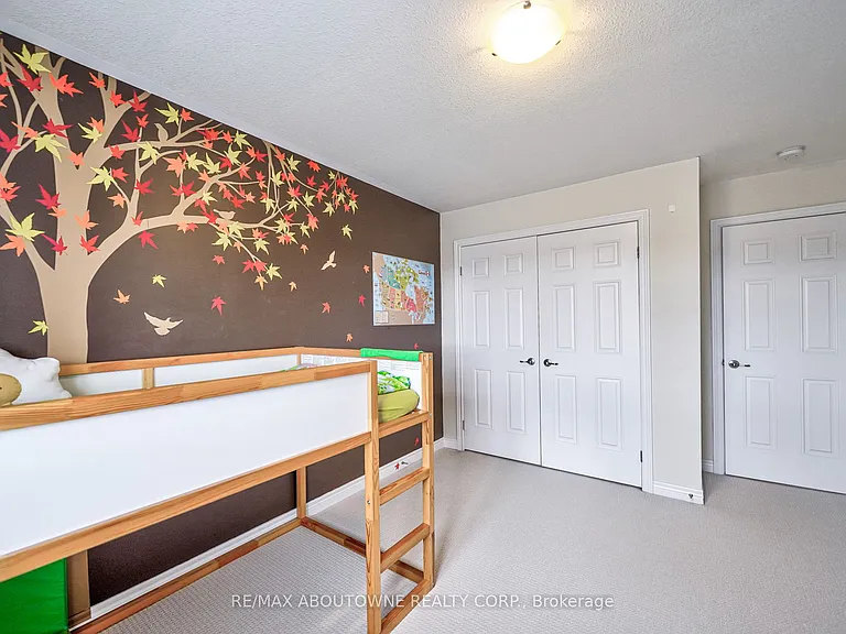 195 Greti Dr #UPPER — Photo 43