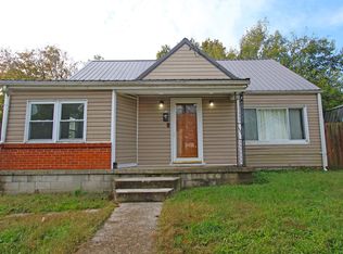 218 E Washington St, Winchester, KY 40391