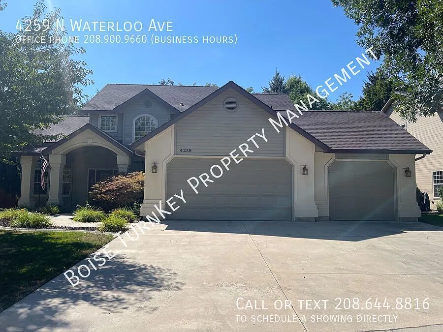 Spacious 4 Bedroom in Established Neighborhood w/ Direct Eagle Rd Access! — Photo 2