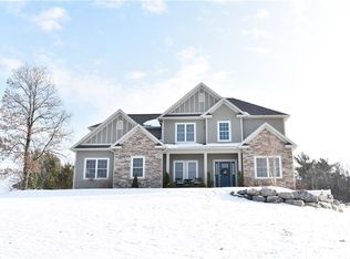 4650 Kingsford Ter, Syracuse, NY 13215