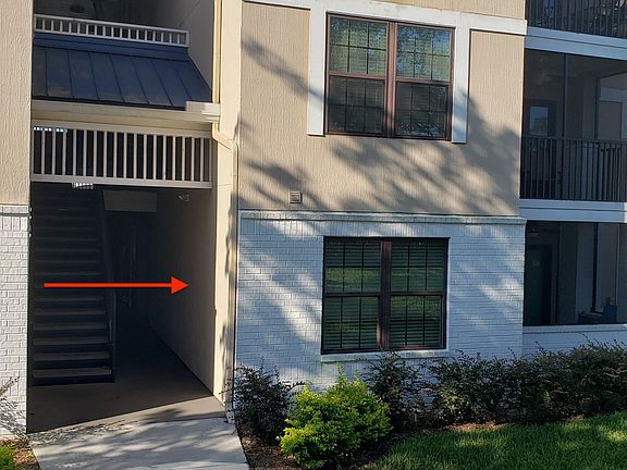 2nd image of 100 BOARDWALK Drive #814