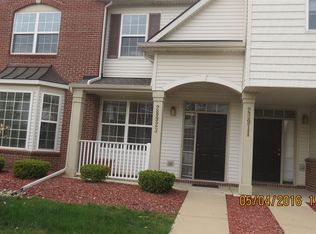 28923 Cullen Dr, Romulus, MI 48174