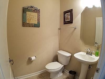 5th image of 9106 Marsden St
