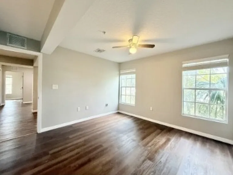 425 F St #3 — Photo 16