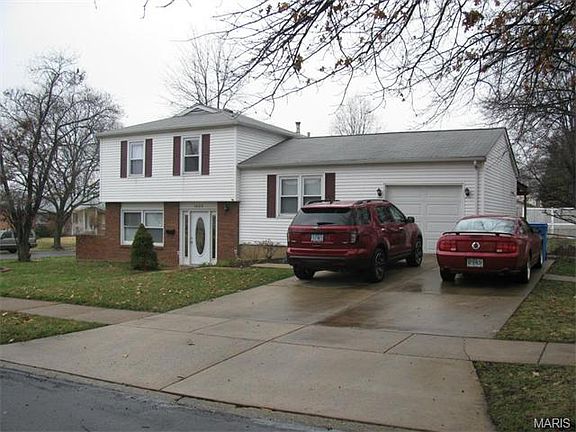 3rd image of 1655 Arundel Dr