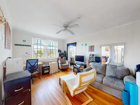 17 Governors Ave, Medford, MA