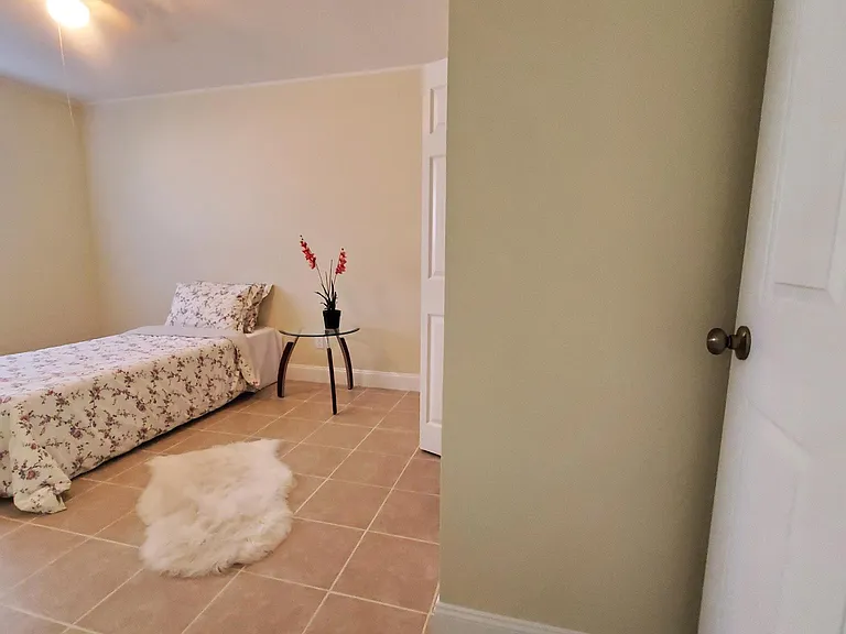 605 Northlake Blvd #7 — Photo 19