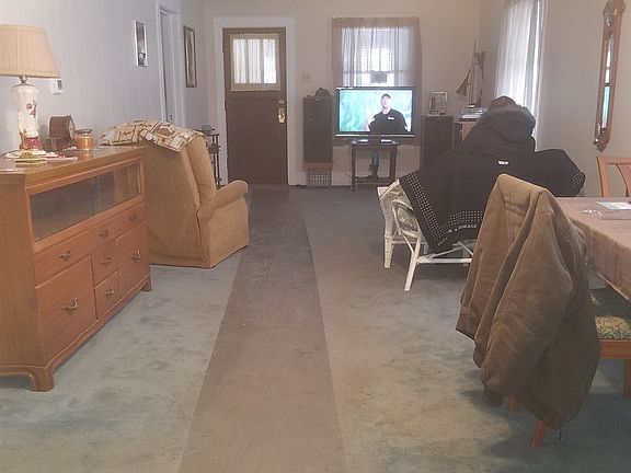 2nd image of 58776 Wenger Ave