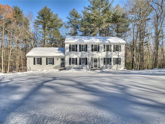 2nd image of 6 Catherine Wright Ct